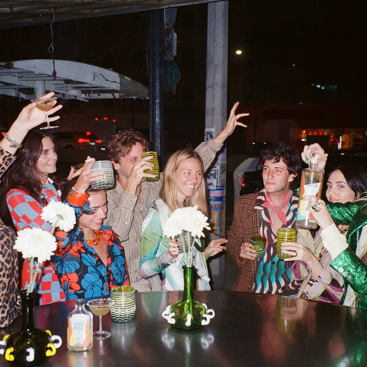 Santa Brisa Margarita Case - 6 Unidades + Tajin